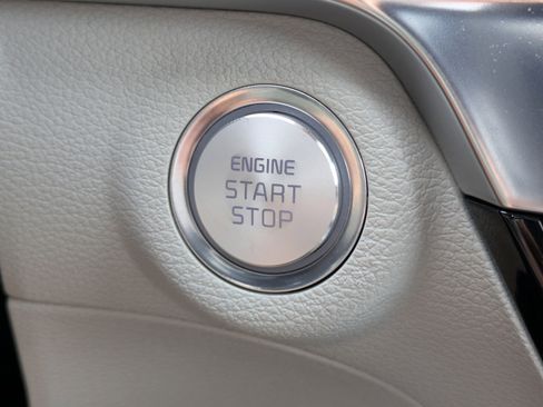 Certified 2025 Kia Telluride SX Prestige AWD/4WD image 31