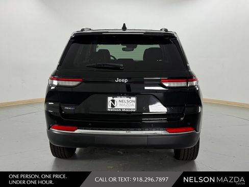Used 2022 Jeep Grand Cherokee Limited 4xe AWD/4WD image 7