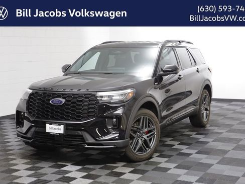Used 2025 Ford Explorer ST-Line w/ ST-Line Street Pack AWD/4WD image 1