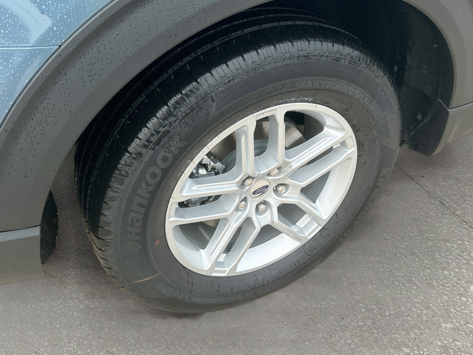 New 2027 Ford Explorer Active RWD image 20