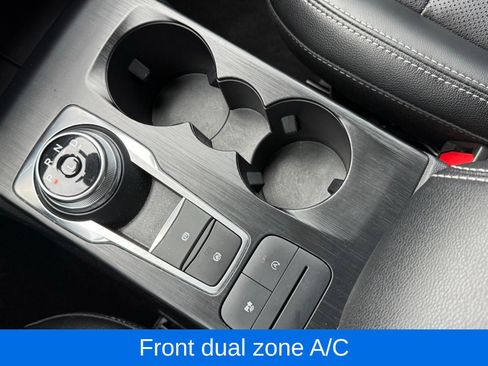 Used 2022 Ford Escape SEL image 21