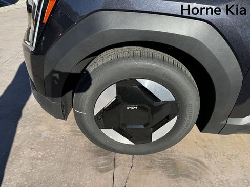 New 2026 Kia EV9 Light image 8