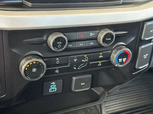 New 2026 Ford F550 4x4 Crew Cab image 21