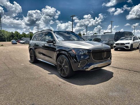 New 2026 Mercedes-Benz Maybach GLS 600 4MATIC image 11