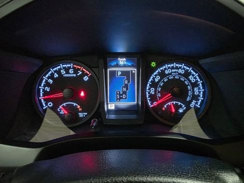 Used 2023 Toyota Tacoma SR AWD/4WD image 17