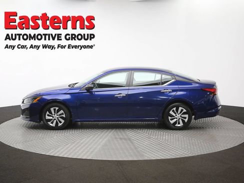 Used 2024 Nissan Altima 2.5 S FWD image 58