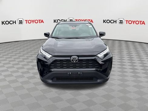 Used 2025 Toyota RAV4 XLE w/ Convenience Package AWD/4WD image 2