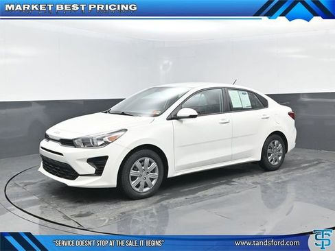 Used 2023 Kia Rio S image 1