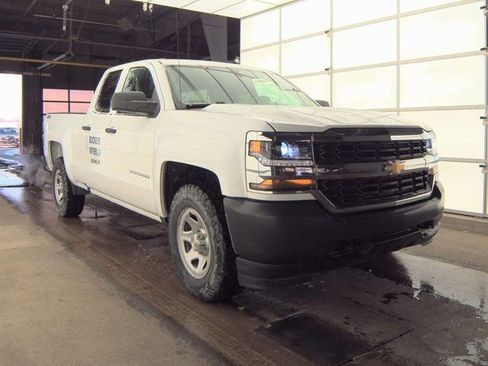 Used 2019 Chevrolet Silverado 1500 W/T w/ WT Convenience Package image 3