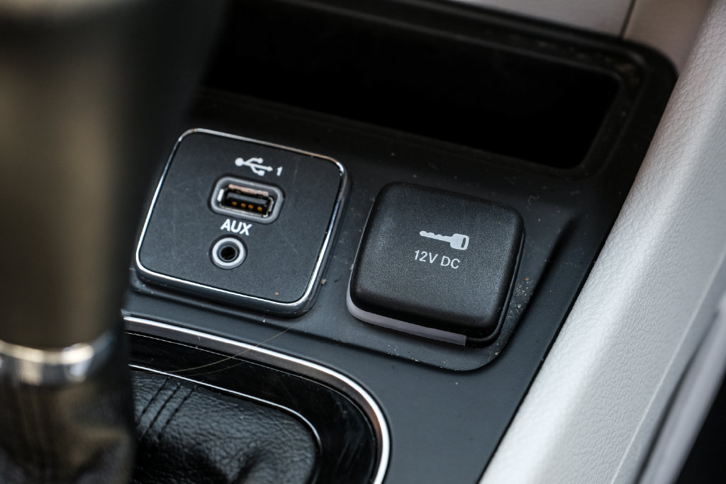 Used 2021 Jeep Cherokee Limited AWD/4WD image 35