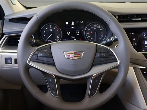 New 2026 Cadillac XT5 Premium Luxury image 16