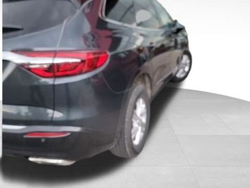 Used 2020 Buick Enclave Essence w/ Sound and Sites Package AWD/4WD image 6
