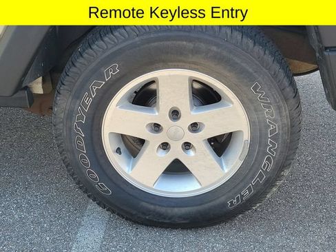 Used 2011 Jeep Wrangler Sport AWD/4WD image 7