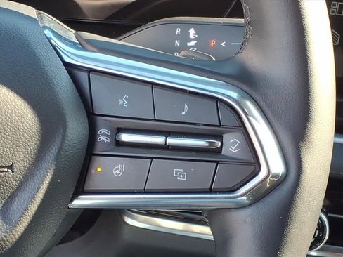 Used 2025 Chevrolet Equinox LT image 15