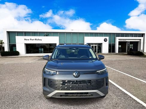 New 2025 Volkswagen Tiguan S FWD image 3