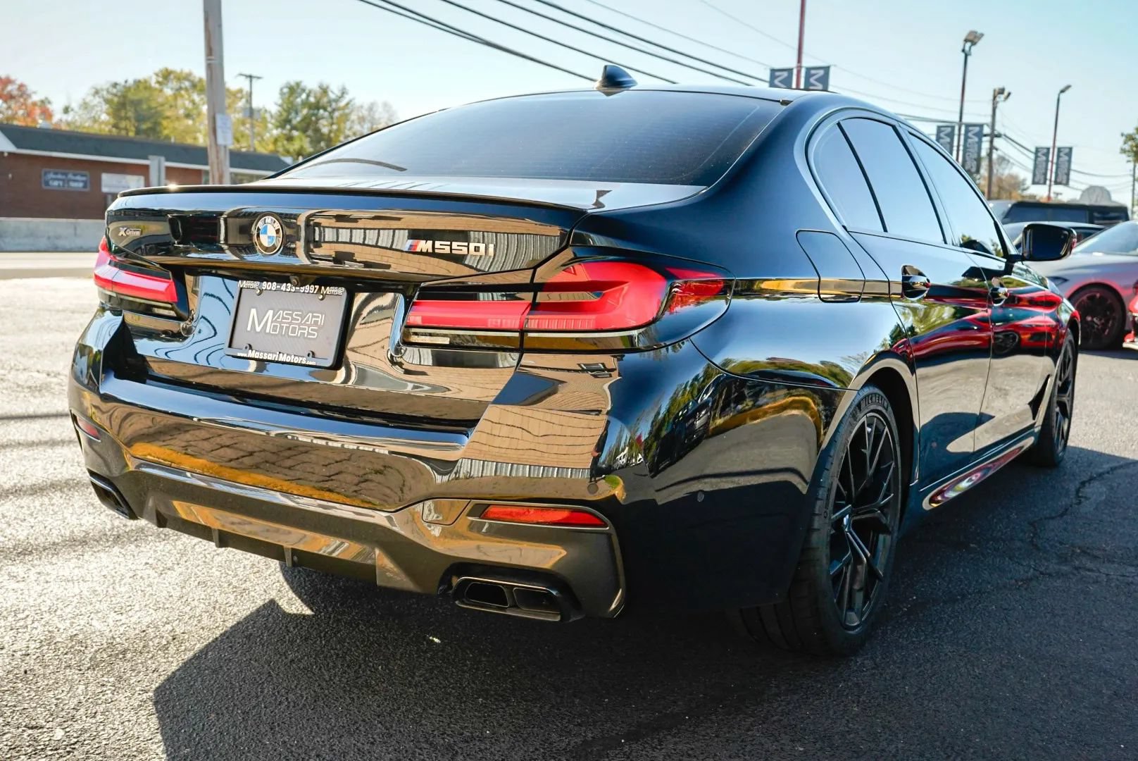Used 2023 BMW M550i xDrive w/ Executive Package AWD/4WD image 5