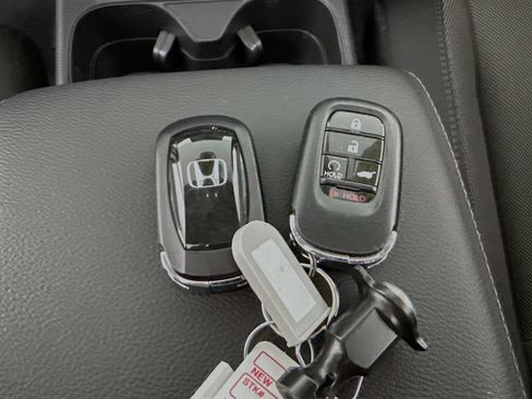 Certified 2023 Honda CR-V EX image 22