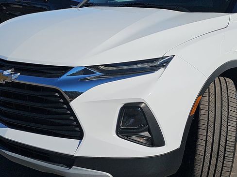 Used 2020 Chevrolet Blazer LT image 35