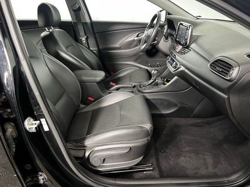 Used 2020 Hyundai Elantra GT w/ Style Package 02 image 23