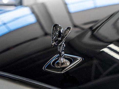 Used 2022 Rolls-Royce Ghost Black Badge image 19