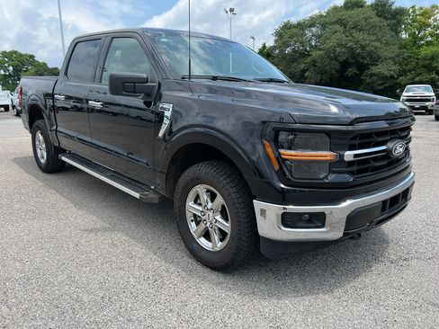 Used 2025 Ford F150 XLT w/ Equipment Group 301A Standard AWD/4WD image 2