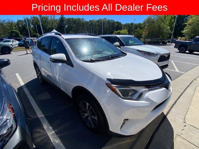 Used 2017 Toyota RAV4 XLE AWD/4WD image 9