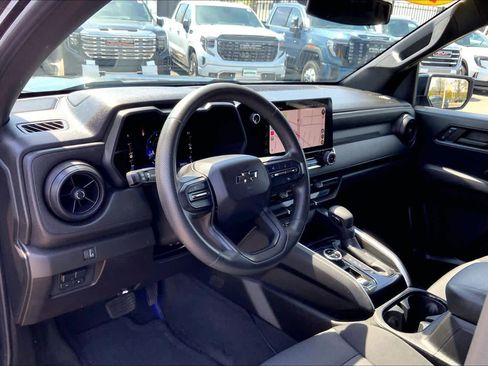 Used 2023 Chevrolet Colorado Trail Boss w/ Technology Package AWD/4WD image 16