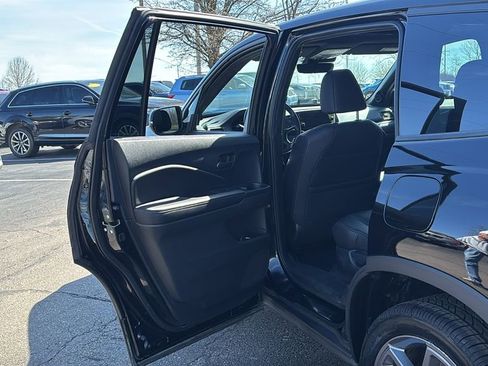 Used 2023 Honda Passport EX-L image 28