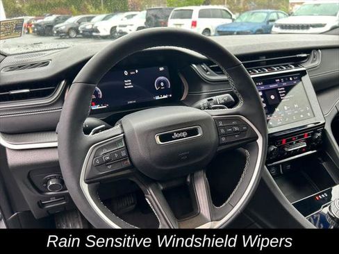 Certified 2024 Jeep Grand Cherokee Laredo w/ Luxury Tech Group I AWD/4WD image 38