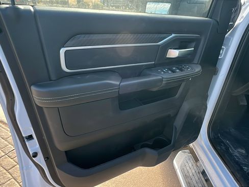 Used 2025 RAM 2500 Big Horn image 14