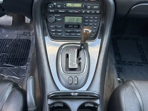 Used 1998 Jaguar XJ8 RWD image 18