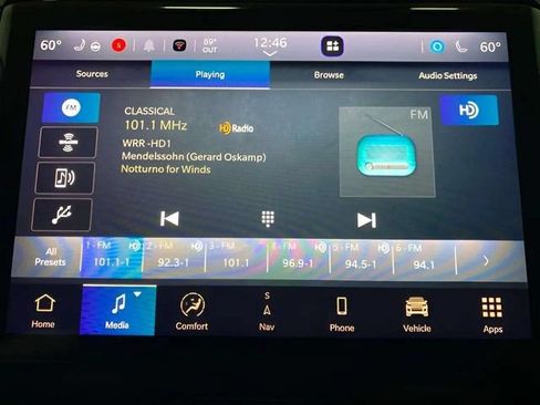 Used 2023 Jeep Grand Cherokee 4WD 4xe image 43
