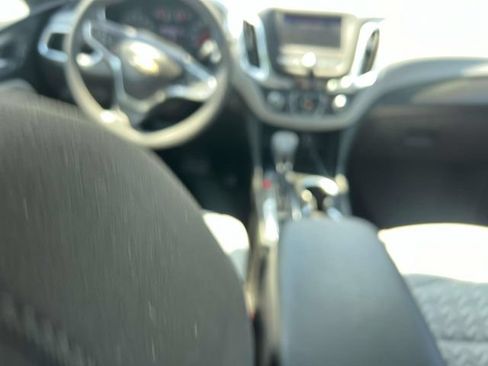 Certified 2023 Chevrolet Equinox LS FWD image 14