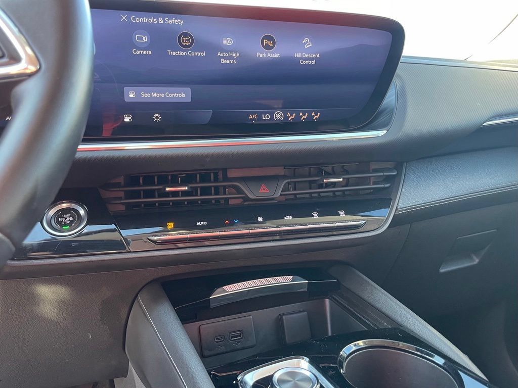 Used 2024 Buick Envision Preferred AWD/4WD image 15