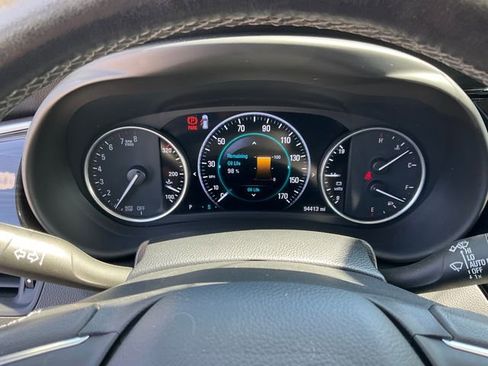 Used 2020 Buick Envision Premium w/ Driver Confidence Package AWD/4WD image 11