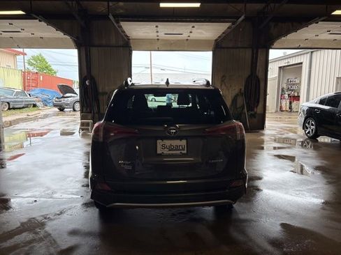 Used 2016 Toyota RAV4 Limited FWD image 6