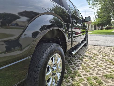 Used 2013 Ford F150 XLT w/ Luxury Equipment Group AWD/4WD image 12