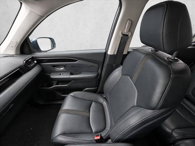 Used 2023 Honda Pilot Touring image 27