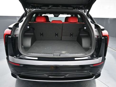 Used 2024 Chevrolet Blazer EV RS AWD/4WD image 9