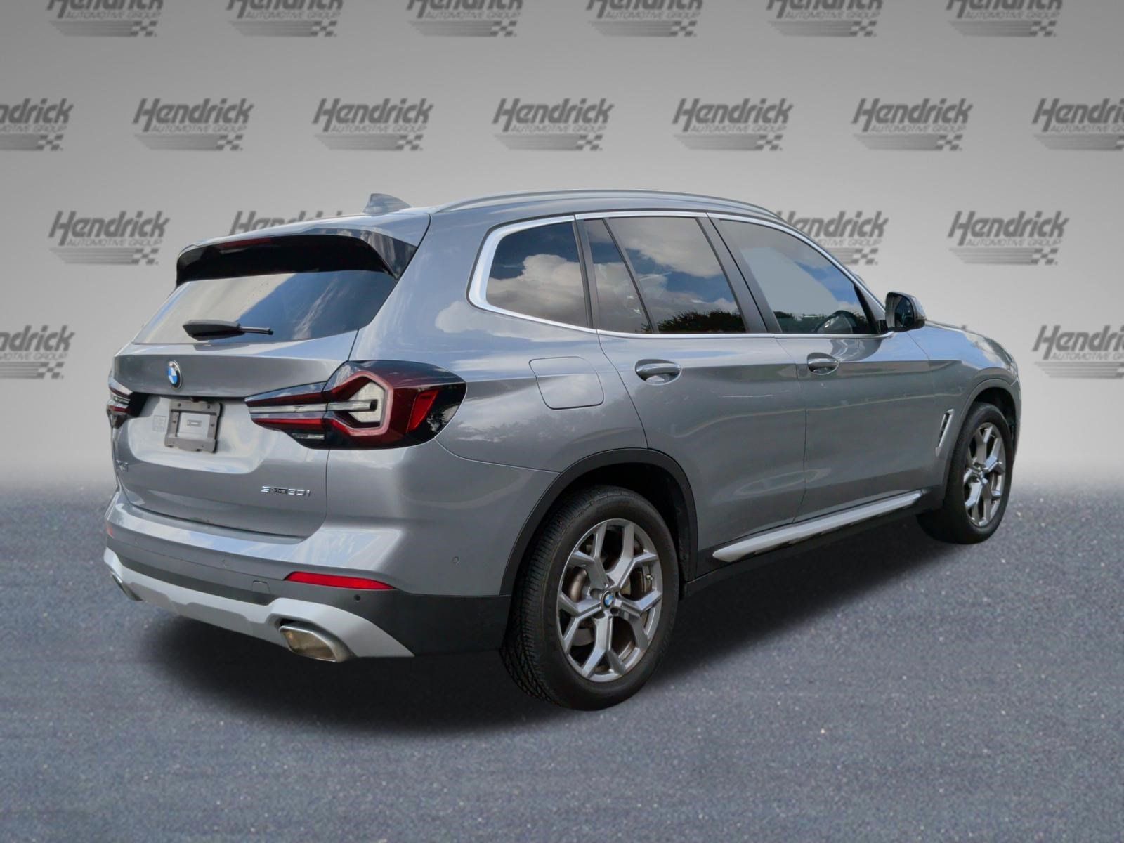 Used 2024 BMW X3 sDrive30i w/ Premium Package RWD image 7