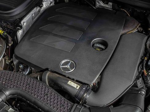 Used 2020 Mercedes-Benz GLC 300 GLC 300 w/ AMG Line image 28