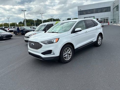 Used 2024 Ford Edge SEL AWD/4WD image 17