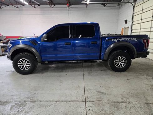 Used 2017 Ford F150 Raptor w/ Equipment Group 801A Mid AWD/4WD image 7