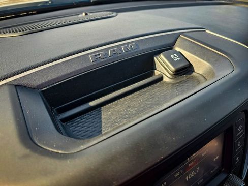 Certified 2024 RAM 1500 Tradesman w/ Night Edition image 20