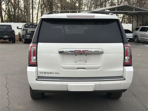 Used 2017 GMC Yukon XL Denali w/ Open Road Package image 5