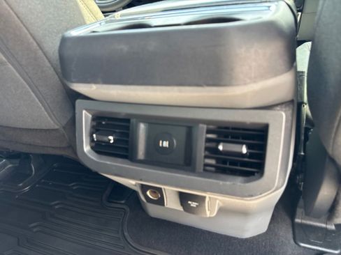 Used 2023 Ford F250 XLT w/ XLT Premium Package AWD/4WD image 25