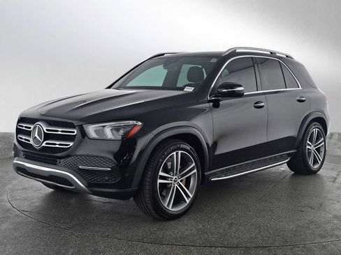 Used 2022 Mercedes-Benz GLE 350 w/ Premium Package image 4