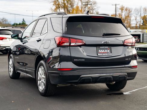 Used 2022 Chevrolet Equinox LT image 12