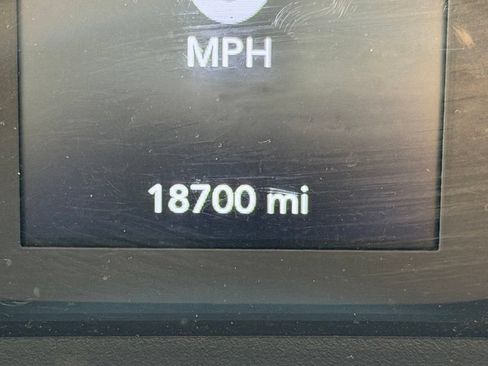 Used 2024 Jeep Wrangler Unlimited Sport AWD/4WD image 33