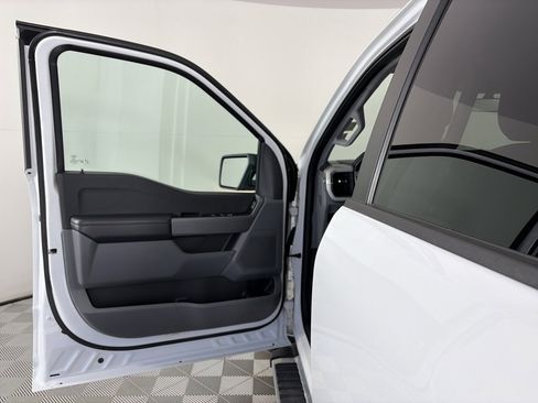 Certified 2023 Ford F150 XLT w/ Max Trailer Tow Package image 10